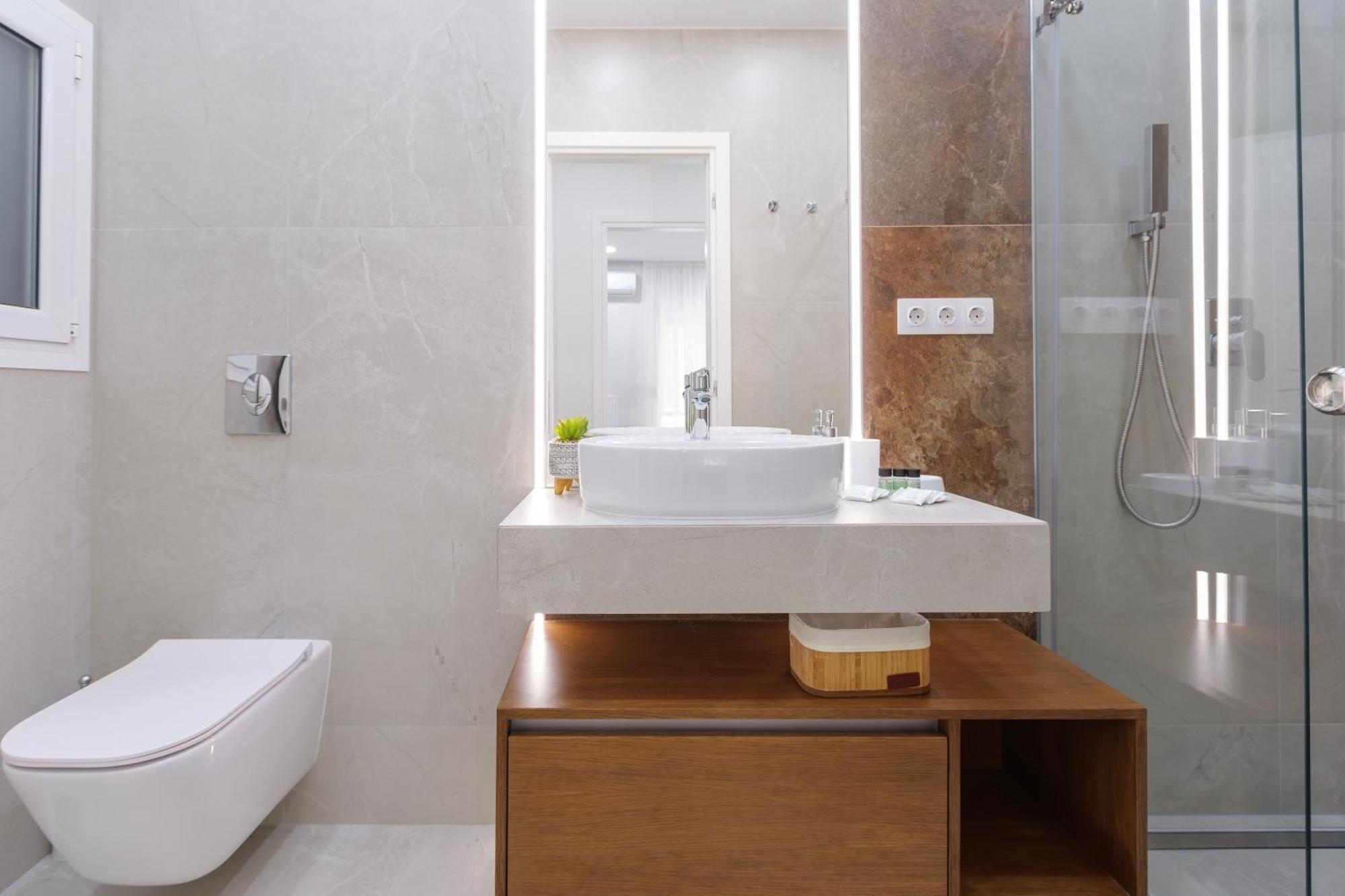 Magnificent Riviera Residence Vipgreece Atene Esterno foto